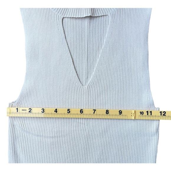 The Hanger Sleeveless Ribbed Knit Mock Neck Tank Top with Front Cutout - Picture 5 of 9